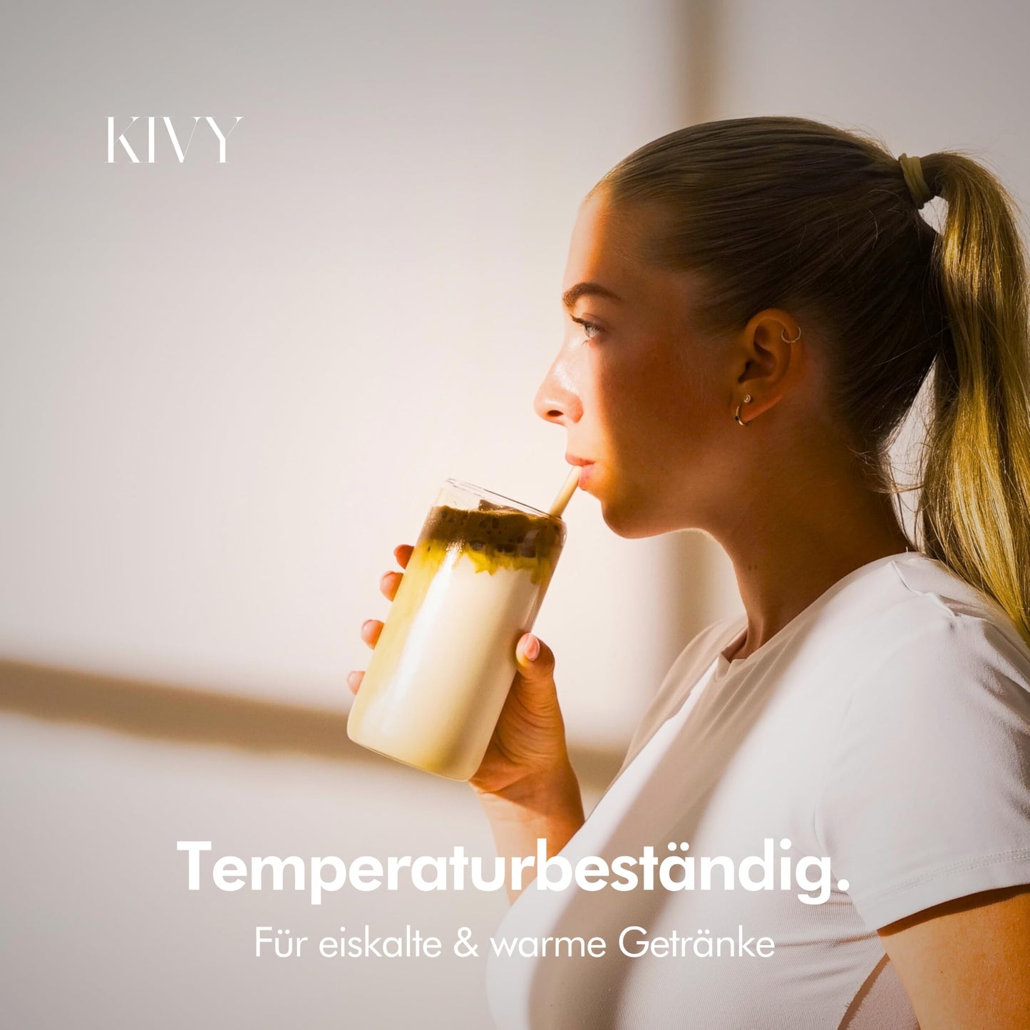 KIVY Trinkgläser 4er Set mit Glas Strohhalm - 4x 450ml - Eiskaffee & Matcha